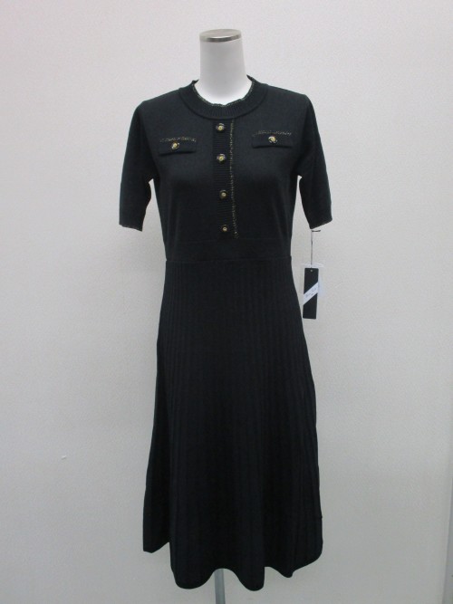 ニットワンピース